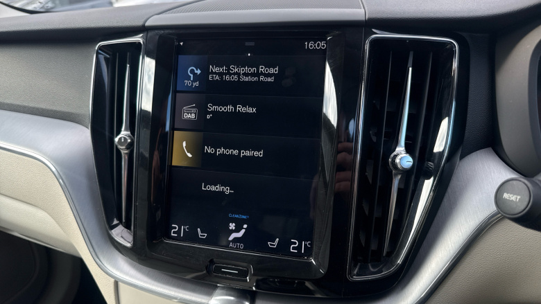 Volvo Xc60 2.0 D4 Momentum 5dr AWD Geartronic Diesel Estate